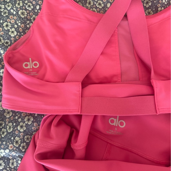 Alo Set - Picture 2 of 5